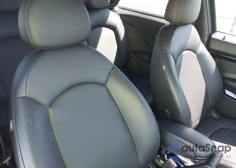 2013 Mini Paceman Cooper S from USA, damaged, VIN WMWSS5C57DWN49363